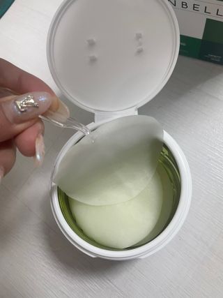 랑벨 랑바이오 블랙 시카 퀵 패드 100매 (3초 쿨링/3분 흡수, 블랙비 프로폴리스/시카 4종 함유, 대용량) — 5점을 준 리뷰어가 2022년 5월 올린 사용 사진