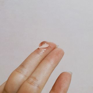 브에노 스킨셀 더마 앰플 — 3.5점을 준 리뷰어가 2021년 7월 올린 사용 사진