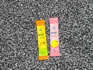 비타앤C 레몬맛, 망고맛 — 5점을 준 리뷰어가 2021년 5월 올린 사용 사진