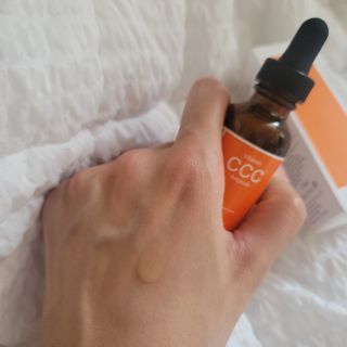 더마 사이언스 비타민 CCC 앰플 기미 브라이트닝 세럼 30ml — 5점을 준 리뷰어가 2021년 8월 올린 사용 사진