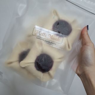 서브큐 메테뭉크 블루베리 크라운 냉동생지 (소포장) — 5점을 준 리뷰어가 2022년 6월 올린 사용 사진