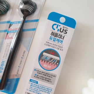 크리오 클리어스 혀백태제거 구취관리 혀클리너 — 5점을 준 리뷰어가 2021년 2월 올린 사용 사진