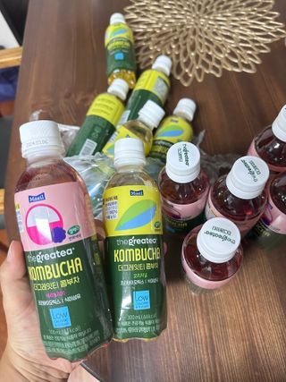 더그레잇티 콤부차 [매일유업] 더그레잇티 44kcal 콤부차 300ml *12개입 (오리지널 6개+베리리치 6개) — 5점을 준 리뷰어가 2023년 7월 올린 사용 사진