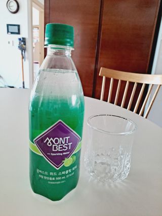 몽베스트 Montbest with Sparkling water Lime20병 — 5점을 준 리뷰어가 2022년 6월 올린 사용 사진
