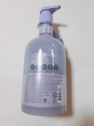 벨먼 내추럴스파 수분광채 스크럽 바디워시 600ml 5종 — 4.5점을 준 리뷰어가 2022년 5월 올린 사용 사진
