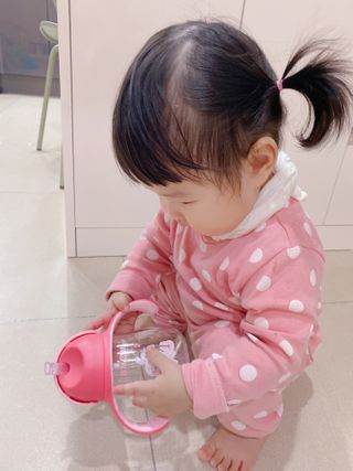 유비맘 트라이탄 코니빨대컵_컬러 랜덤 발송 — 5점을 준 리뷰어가 2021년 1월 올린 사용 사진