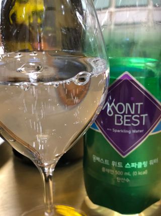 몽베스트 Montbest with Sparkling water Plain 20병 — 5점을 준 리뷰어가 2022년 9월 올린 사용 사진