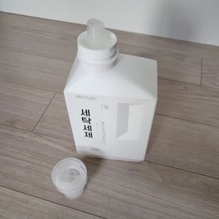 (주)바른양품 바른양품 친환경 세탁세제 1L — 5점을 준 리뷰어가 2022년 2월 올린 사용 사진