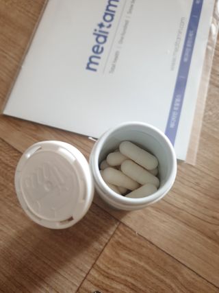 메디타민 인체유래 비피더스 포스트 프로바이오틱스 — 5점을 준 리뷰어가 2021년 1월 올린 사용 사진