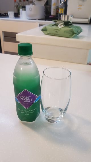 몽베스트 Montbest with Sparkling water Plain 20병 — 5점을 준 리뷰어가 2022년 8월 올린 사용 사진