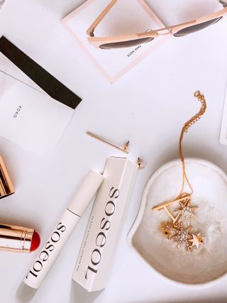 더소설 소설 블랙아이래쉬 세럼 10g(SOSEOL BLACK EYELASH SERUM 10g) — 5점을 준 리뷰어가 2023년 6월 올린 사용 사진