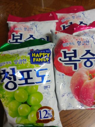 청포도캔디 복숭아캔디 — 5점을 준 리뷰어가 2022년 11월 올린 사용 사진