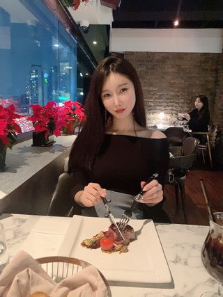 모델윤지님이 올린 리뷰 사진 1