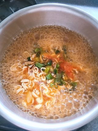 [풀무원] 자연은맛있다 정면, 백면, 홍면  세트 — 4점을 준 리뷰어가 2021년 4월 올린 사용 사진