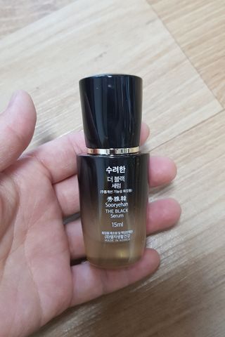 수려한 더블랙세럼 15ml — 4.5점을 준 리뷰어가 2022년 3월 올린 사용 사진