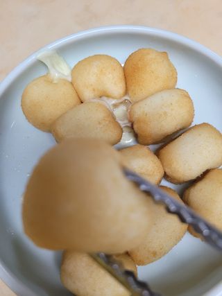 Dog&Ball 독앤볼 [Dog&Ball] 미니찹쌀볼도그 찹쌀치즈볼 — 5점을 준 리뷰어가 2021년 8월 올린 사용 사진