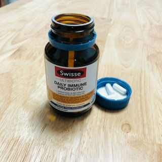 Swisse 스위스 데일리 이뮨 프로바이오틱스 10억, 30정 — 4.5점을 준 리뷰어가 2021년 2월 올린 사용 사진