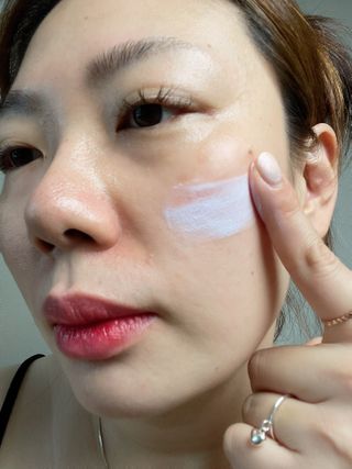 아이레시피 마일드 히알루로닉 모이스트 업 선스크린 SPF50+ PA++++ — 4점을 준 리뷰어가 2023년 6월 올린 사용 사진