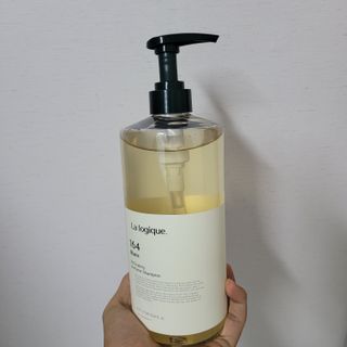라로지크 X4 스케일링 퍼퓸 샴푸 1,000mℓ — 4점을 준 리뷰어가 2021년 12월 올린 사용 사진