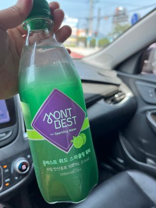몽베스트 Montbest with Sparkling water Lime20병 — 5점을 준 리뷰어가 2022년 6월 올린 사용 사진