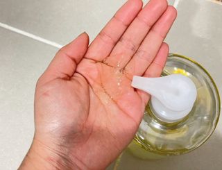 닥터시드 페퍼민트 앤 레몬 비건 비듬케어 쿨 탈모 샴푸 (1000ml) — 5점을 준 리뷰어가 2024년 1월 올린 사용 사진