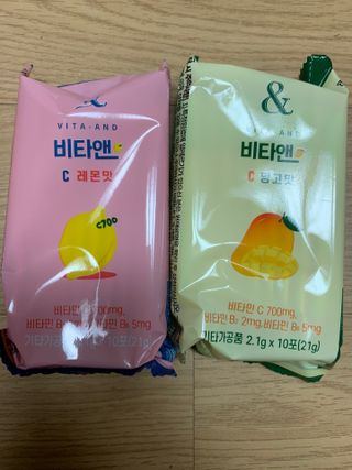 비타앤C 레몬맛, 망고맛 — 5점을 준 리뷰어가 2021년 4월 올린 사용 사진