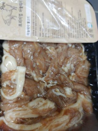 백석푸드시스템 프리미엄 마늘돼지 불고기 — 5점을 준 리뷰어가 2021년 6월 올린 사용 사진