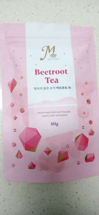 마시다 매혹적인 붉은 빛이 입안 가득히, 비트루트차 — 5점을 준 리뷰어가 2021년 5월 올린 사용 사진