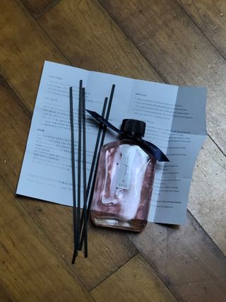 디어포레스트 쁘띠 플라워 디퓨저 시리즈 — 5점을 준 리뷰어가 2022년 8월 올린 사용 사진