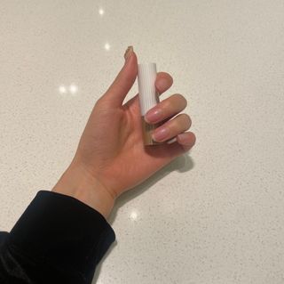더사가오브수 [사가수] 효혜윤 보태니컬 에너지 에센스인로션 20ml /아이포올 스틱 3g — 4점을 준 리뷰어가 2023년 2월 올린 사용 사진