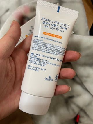[트리티스] UV 디펜스 선크림 PA+++ / SPF50+  60ml — 5점을 준 리뷰어가 2021년 1월 올린 사용 사진