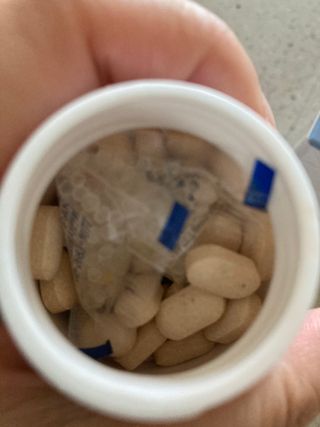 프리마인 평생 써야하는 관절의 건강을 위한 완벽설계 솔루션 관절n마디케어 플러스 120정 — 5점을 준 리뷰어가 2021년 10월 올린 사용 사진