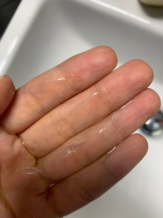 스킨큐어 산다화 순한 클렌징 동백 오일 200ml — 5점을 준 리뷰어가 2023년 6월 올린 사용 사진