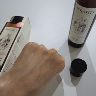 [패키지리뉴얼]보타니티 진정 결케어 플라본 부스터 210ml / 플라본 세럼 50m — 5점을 준 리뷰어가 2022년 5월 올린 사용 사진