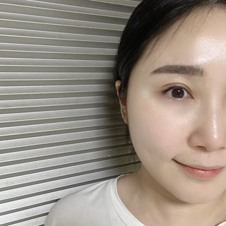 [후르디아] 눈시림없는 올영 립앤아이 리무버 — 5점을 준 리뷰어가 2024년 2월 올린 사용 사진