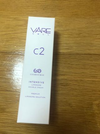 바르셀 주름개선 리프팅 영양크림 인텐시브 리포좀 더블크림-C2 50ml — 4.5점을 준 리뷰어가 2021년 11월 올린 사용 사진