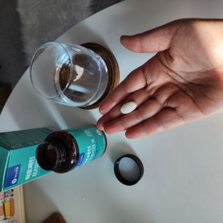짱스마일 락토페린 프리미엄 정 1000ml x 60정 — 5점을 준 리뷰어가 2022년 12월 올린 사용 사진
