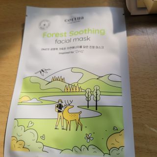 세뚜아(Cettua) 세뚜아 스티키 포어 패치 Cettua Sticky Pore Patch — 5점을 준 리뷰어가 2023년 11월 올린 사용 사진