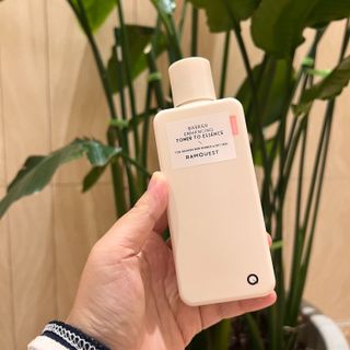 로우퀘스트 베리어 인핸싱 토너투에센스 200ml — 5점을 준 리뷰어가 2023년 10월 올린 사용 사진