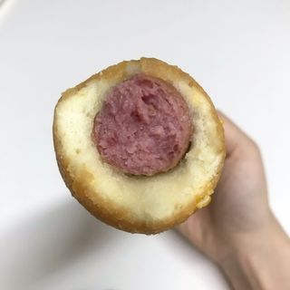 오마뎅 한우핫도그 — 4.5점을 준 리뷰어가 2021년 5월 올린 사용 사진