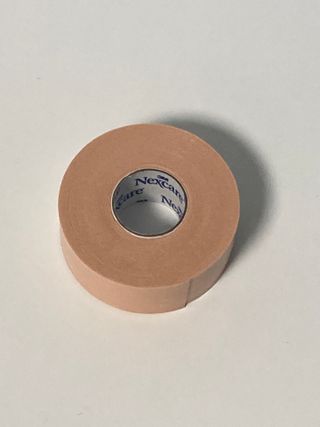 3M 넥스케어 물집방지쿠션테이프 1매 + 물집방지패드 10매 — 5점을 준 리뷰어가 2024년 4월 올린 사용 사진