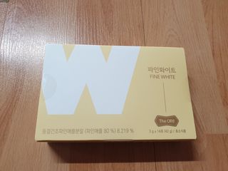 디오르 파인화이트 — 4점을 준 리뷰어가 2022년 1월 올린 사용 사진
