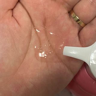 [후르디아] 복숭아 바디워시+바디에센스 세트 — 5점을 준 리뷰어가 2021년 9월 올린 사용 사진