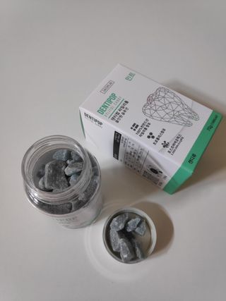 작심연구소 구취제거+충치예방+치아화이트닝 마법의 캔디 덴티팝3종(맛 랜덤 발송) — 5점을 준 리뷰어가 2022년 5월 올린 사용 사진