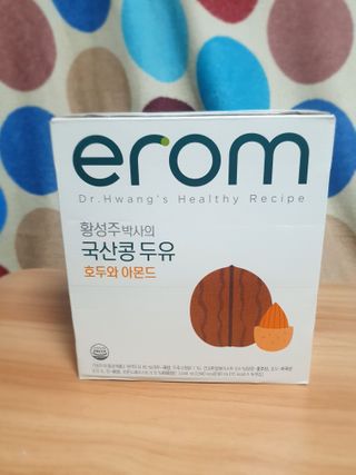 이롬 erom 황성주박사의 국산콩 두유 호두와 아몬드 — 4점을 준 리뷰어가 2020년 12월 올린 사용 사진
