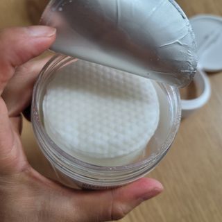 랑벨 비타 에너지 잡티 앰플 패드 65매 (투명하고 밝은 얼굴 광채패드) — 5점을 준 리뷰어가 2022년 6월 올린 사용 사진