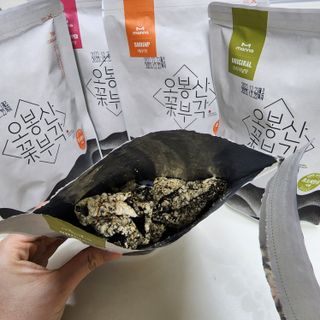 오봉산꽃부각 [만나식품] 오봉산 꽃부각 3가지 맛(오리지널, 새우맛, 매운고추맛) — 5점을 준 리뷰어가 2022년 12월 올린 사용 사진