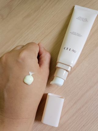 프리마인 선크림만 바꿨을 뿐인데 매일 물 2L챙겨먹고 기초케어 완벽하게 한 물빛피부 완성,셀라브UV프로텍터 — 5점을 준 리뷰어가 2023년 7월 올린 사용 사진