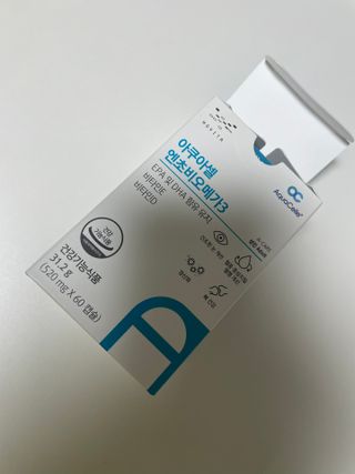 메디포스트 모비타 아쿠아셀 엔초비오메가3 60캡슐 — 5점을 준 리뷰어가 2022년 12월 올린 사용 사진