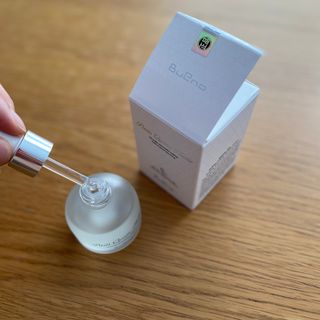 브에노 파리퀸 윌 페이스 오일 — 5점을 준 리뷰어가 2021년 7월 올린 사용 사진